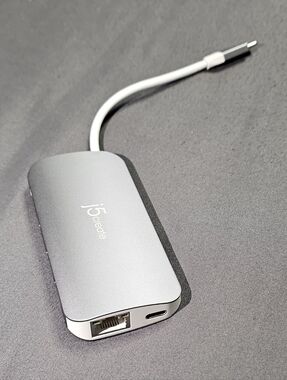 j5create USB-C  Mutlti Adapter Gray